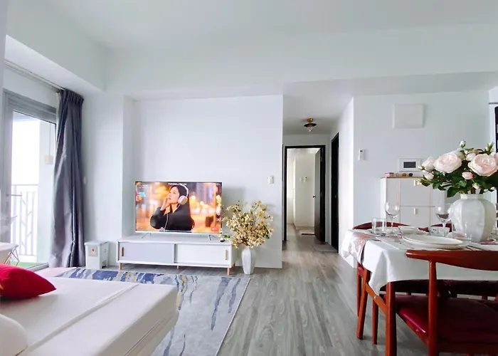 2br With Magnificent Bayview Garden View Near Okada, Solaire, Airports, Free Parking Manila