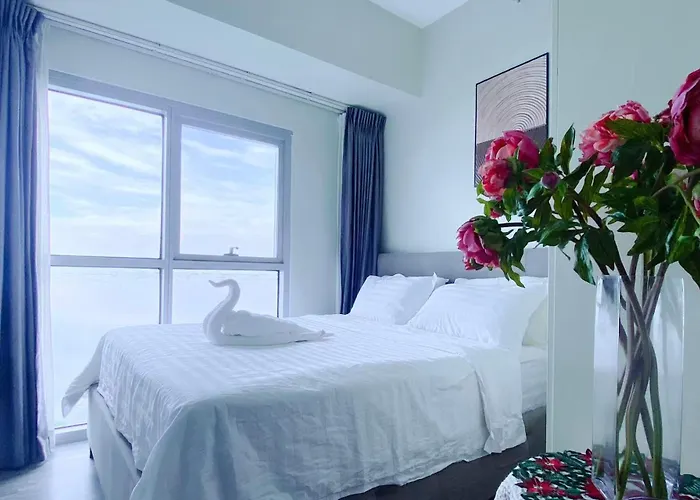 2br With Magnificent Bayview Garden View Near Okada, Solaire, Airports, Free Parking Apartamento *